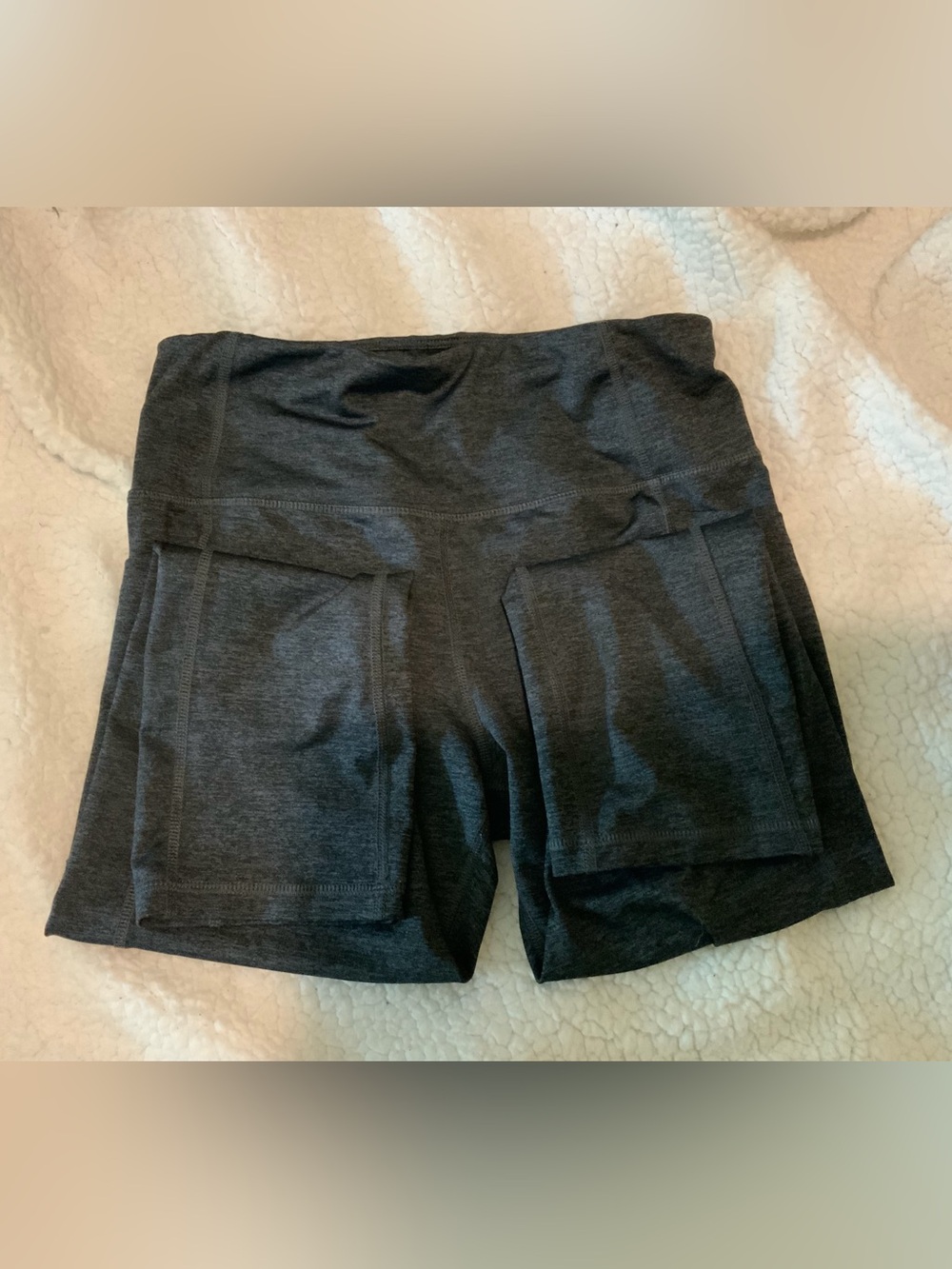 Athletic Works Dark Gray High-Waist Pocketed Capri Leggings